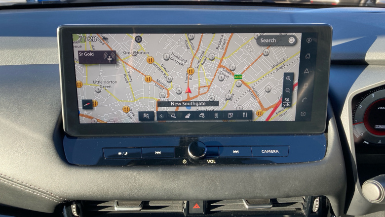 Nissan Qashqai 1.3 DiG-T MH N-Connecta 5dr Petrol Hatchback